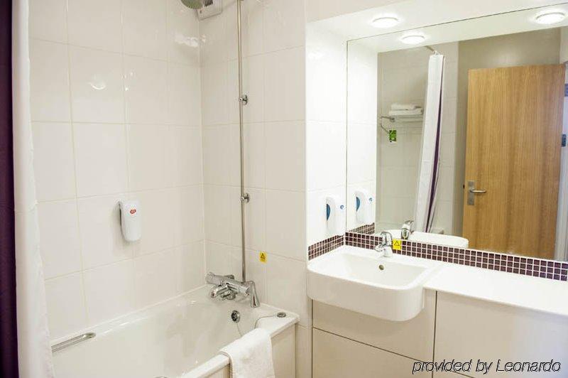 Premier Inn Glasgow City - George Square Exterior foto