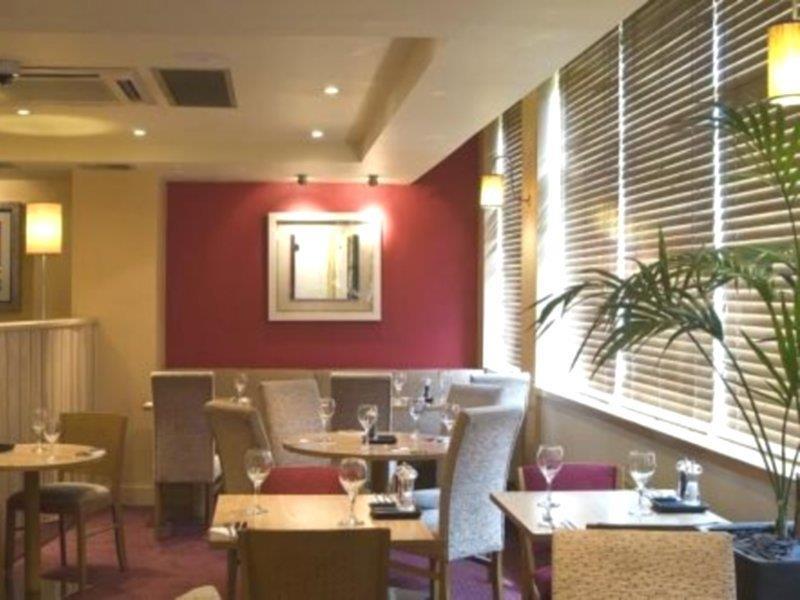 Premier Inn Glasgow City - George Square Exterior foto