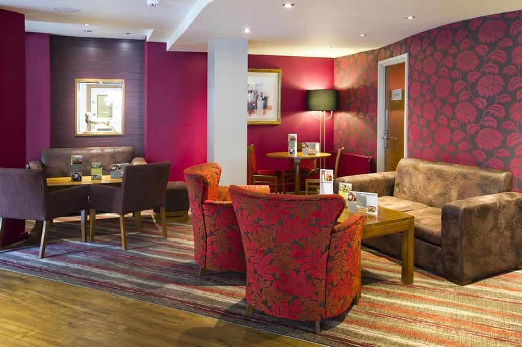Premier Inn Glasgow City - George Square Exterior foto